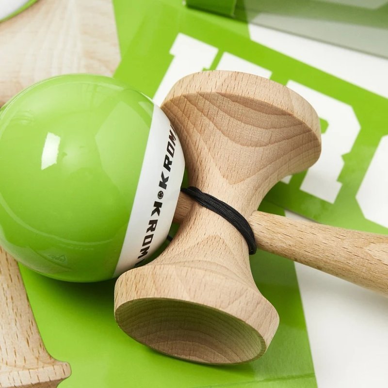Krom POP LOL Verde lime Kendama Iniziazione | Forma CK - immagine 5 di 8