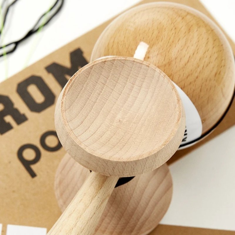 Krom POP LOL Naked Kendama Initiation | Forme CK - image 5 sur 8