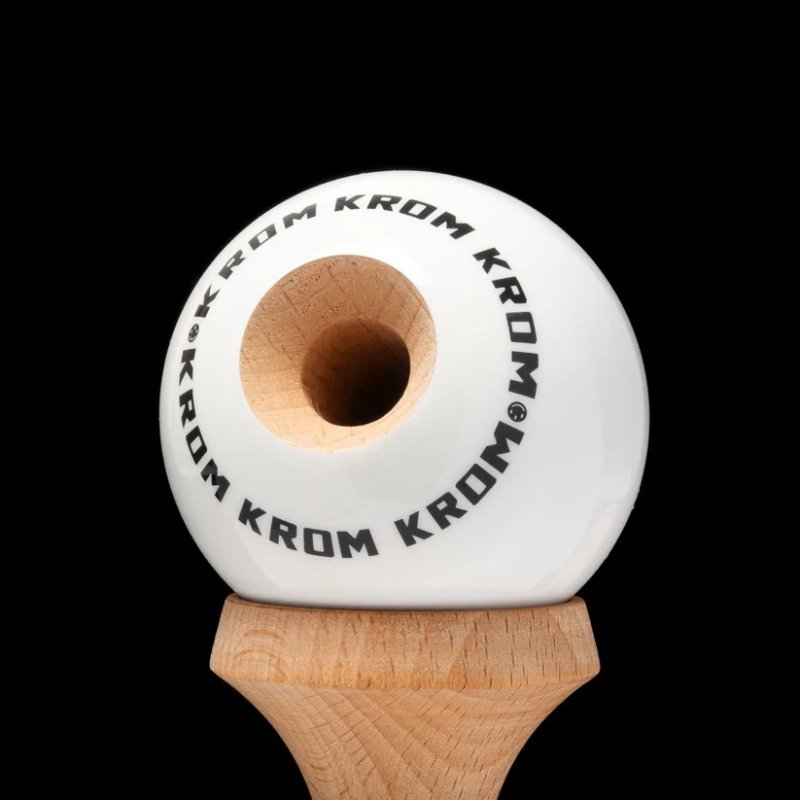 Krom POP LOL Bianco Kendama Iniziazione | Forma CK - immagine 4 di 8