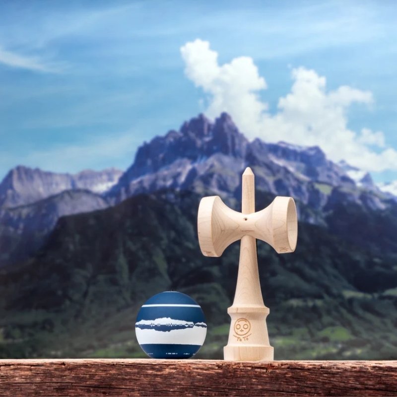 Krom Toto Pro Mod Kendama Signature Toto Balmes - imagen 2 de 8