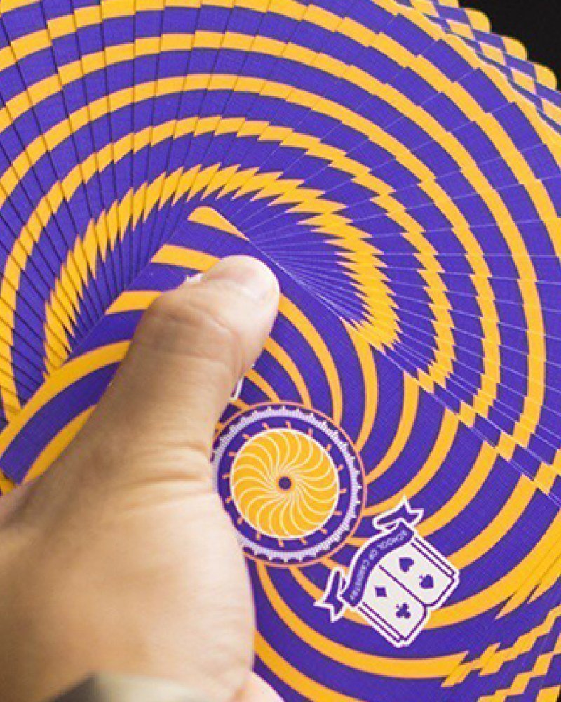 The School of Cardistry V4 Deck Kartendeck | Spielkarten Online Shop |  Playing Cards -Deutschland - Bild 4 von 4