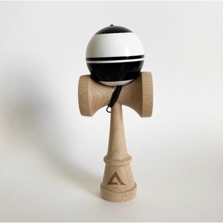 Active Kendama Spark - Beech Black Waldo Tacky  | Comprar Online