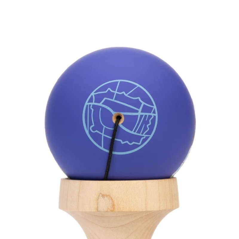 Krom Adrian Pro Mod | Signature Adrian Vilau Kendama - imagem 3 de 9